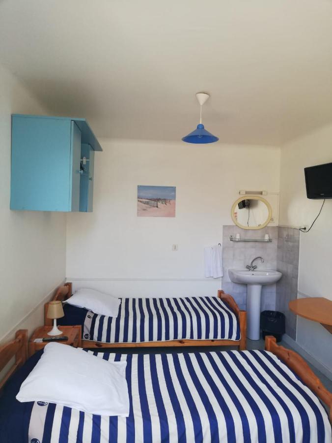 Hotel Le Breton Basse-Indre Exterior foto